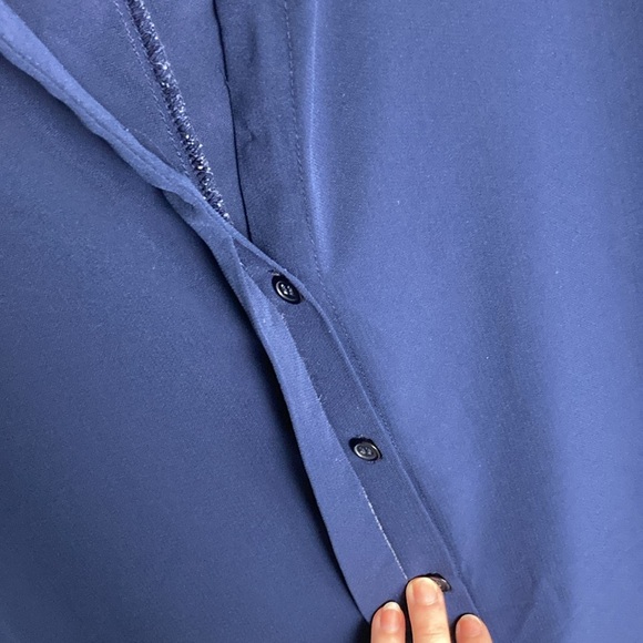 Eloquii Short Sleeve V-Neck Notch Collar Blouse Navy Blue Women's 24 Office - Picture 7 of 9